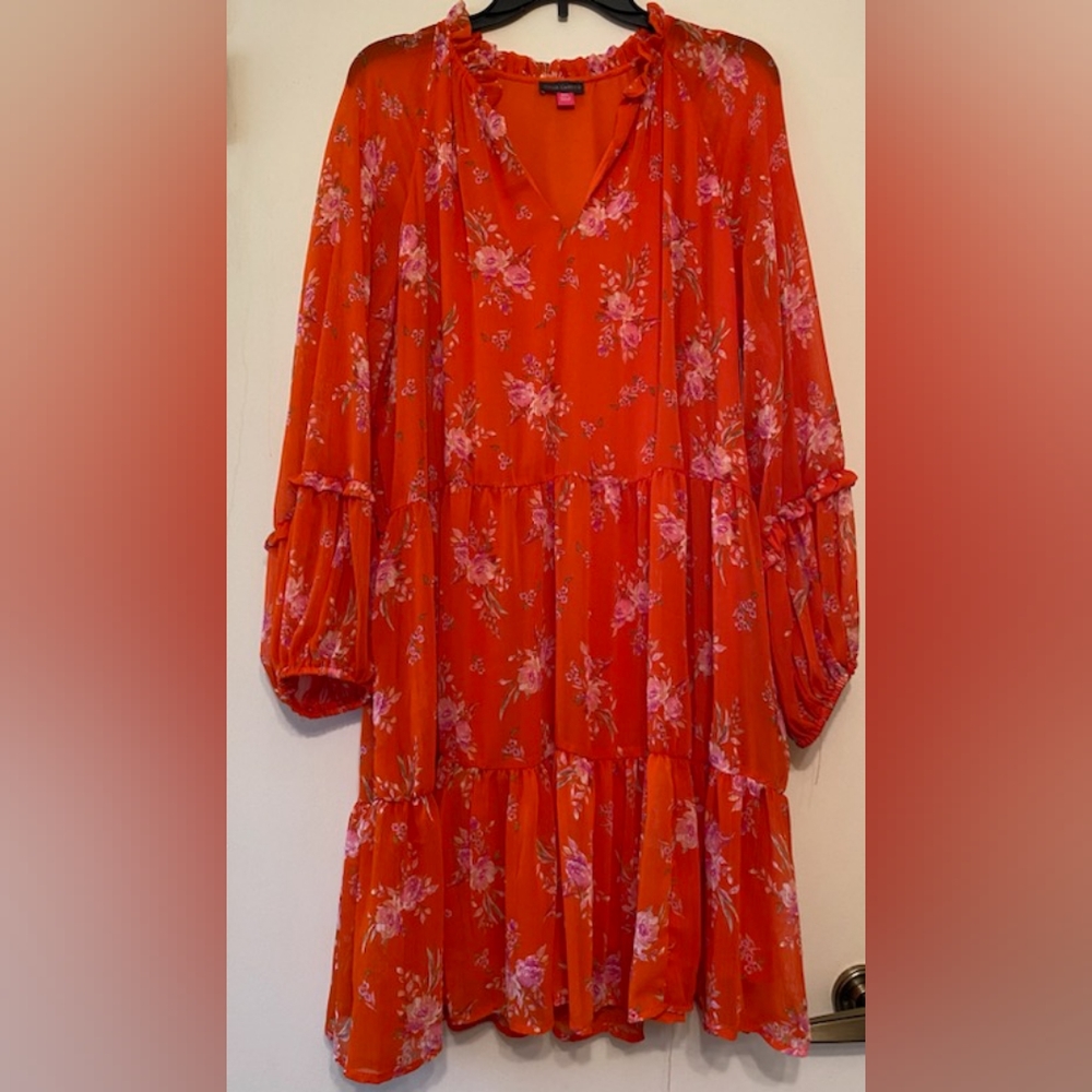 Vince Camuto NWT Floral Dress